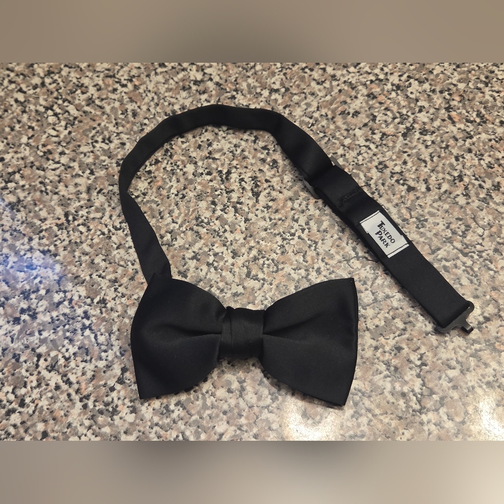 Mens Black Tuxedo Park BowTie